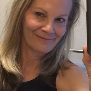 Meet your Posher, Meredith